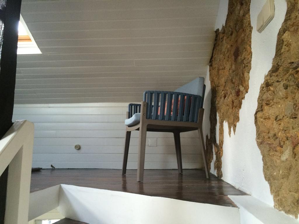 A Terrace On A Topfloor With A View Lisbon Exterior photo